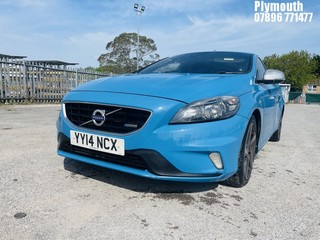 Location: Plymouth - 2014 VOLVO V40 R-DESIGN D2 5 Door Hatchback REG: YY14NCX, Keys: No, MOT Expiry date: 13/06/2025, 1560 Diesel, 6 Speed Manual Diesel, Former Keepers: 5