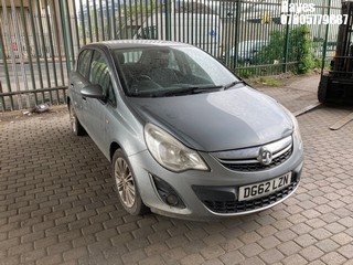 Location:  Hayes - 2012 VAUXHALL CORSA SE 5 Door Hatchback REG: DG62LZN, Keys: No, MOT Expiry date: 29/01/2026, 1398 Petrol, 5 Speed Manual Petrol, Former Keepers: 5