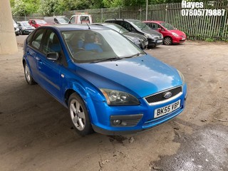 Location:  Hayes - 2005 FORD FOCUS ZETEC CLIMATE 5 Door Hatchback REG: BK55VBP, Keys: No, MOT Expiry date: 14/01/2025, 1596 Petrol, 5 Speed Manual Petrol, Former Keepers: 5