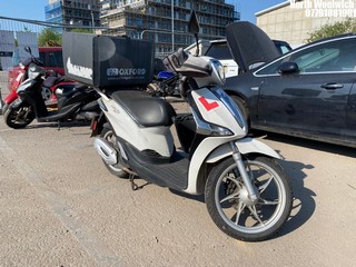 Location: North Woolwich - 2019 PIAGGIO LIBERTY 125 Scooter REG: YN19FAM, Keys: No, MOT Expiry date: 03/07/2024, 124 Petrol, auto, Former Keepers: 4