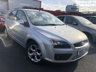 Location: Edinburgh - 2008 FORD FOCUS ZETEC CLIMATE 5 Door Hatchback REG: YE57YSO, Keys: No, MOT Expiry date: 21/08/2025, 1798 Petrol, 5 Speed Manual Petrol, Former Keepers: 6