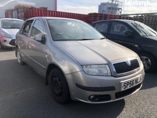 Location: Edinburgh - 2006 SKODA FABIA AMBIENTE 12V HTP 5 Door Hatchback REG: SP56NLJ, Keys: No, MOT Expiry date: 20/09/2024, 1198 Petrol, 5 Speed Manual Petrol, Former Keepers: 7
