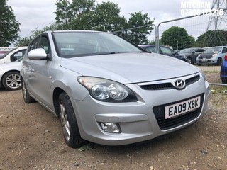 Location: Mitcham - 2009 HYUNDAI I30 STYLE 5 Door Hatchback REG: EA09XBK, Keys: No, MOT Expiry date: 23/04/2025, 1396 Petrol, 5 Speed Manual Petrol, Former Keepers: 9