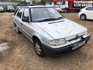 Location: Peterborough - 1998 SKODA FELICIA LXI Estate REG: R136XVU, Keys: No, MOT Expiry date: 09/10/2024, 1289 Petrol, 5 Speed Manual Petrol, Former Keepers: 9
