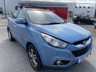 Location: South Wales - 2013 HYUNDAI IX35 PREMIUM 2WD CRDI Estate REG: EK13TGE, Keys: No, MOT Expiry date: 03/01/2025, 1685 Diesel, 6 Speed Manual Diesel, Former Keepers: 4