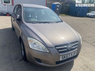 Location: Hull - 2007 KIA CEE'D SR 5 Door Hatchback REG: SK57YJY, Keys: Yes, MOT Expiry date: 03/07/2025, 1591 Petrol, 5 Speed Manual Petrol, Former Keepers: 3