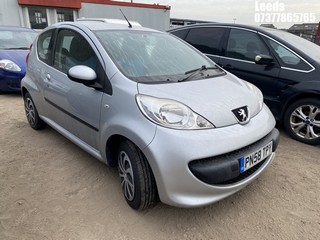 Location: Leeds - 2008 PEUGEOT 107 URBAN MOVE 3 Door Hatchback REG: PN58TPY, Keys: No, MOT Expiry date: 04-06-2025, 998 Petrol, 5 Speed Manual Petrol, Former Keepers: 3