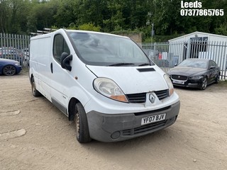 Location: Leeds - 2007 RENAULT TRAFIC LL29 DCI 115 Panel Van REG: YF07BJV, Keys: No, MOT Expiry date: 14-02-2024, 1995 Diesel, 6 Speed Manual Diesel, Former Keepers: 5