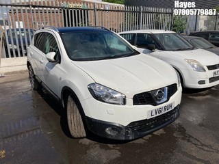 Location:  Hayes - 2011 NISSAN QASHQAI TEKNA DCI 5 Door Hatchback REG: LV61RUH, Keys: No, MOT Expiry date: 13/07/2025, 1461 Diesel, 6 Speed Manual Diesel, Former Keepers: 3
