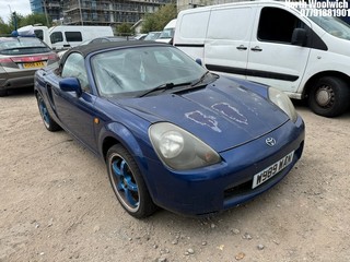 Location: North Woolwich - 2000 TOYOTA MR2 ROADSTER VVTI Convertible REG: W989WAN, Keys: No, MOT Expiry date: 26/07/2022, 1794 Petrol, 5 Speed Manual Petrol, Former Keepers: 10