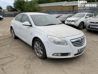Location: Leeds - 2010 VAUXHALL INSIGNIA EXCLUSIV 130CDTI 5 Door Hatchback REG: NJ60OKZ, Keys: No, MOT Expiry date: 30-03-2026, 1956 Diesel, 6 Speed Manual Diesel, Former Keepers: 6