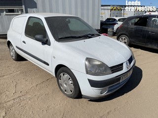 Location: Leeds - 2006 RENAULT CLIO CAMPUS SL15 DCI Car Derived Van REG: YT06BGK, Keys: No, MOT Expiry date: 22-01-2025, 1461 Diesel, 5 Speed Manual Diesel, Former Keepers: 6