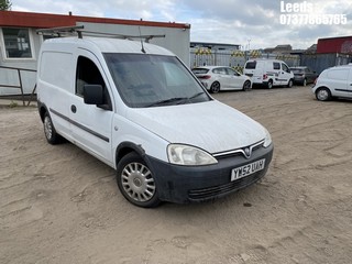 Location: Leeds - 2002 VAUXHALL COMBO 1700 DI Car Derived Van REG: YW52UAH, Keys: No, MOT Expiry date: 29-04-2024, 1686 Diesel, 5 Speed Manual Diesel, Former Keepers: 7
