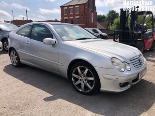 Location: Nottingham - 2007 MERCEDES C220 CDI SE AUTO Coupe REG: VE07FNS, Keys: No, MOT Expiry date: 04/12/2024, 2149 Diesel, 5 Speed Auto Diesel, Former Keepers: 4
