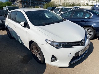 Location: North Woolwich - 2014 TOYOTA AURIS ICON + D-4D 5 Door Hatchback REG: CV64OHJ, Keys: No, MOT Expiry date: 02/06/2024, 1364 Diesel, 6 Speed Manual Diesel, Former Keepers: 3