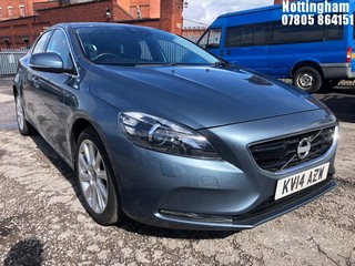 Location: Nottingham - 2014  VOLVO  V40 SE LUX NAV D2 5 Door Hatchback 	 REG: KV14AZW, 1560cc Diesel, 6 Speed Manual Diesel, Former Keepers: 2, Keys: Yes, MOT Expiry date: 16/03/2026