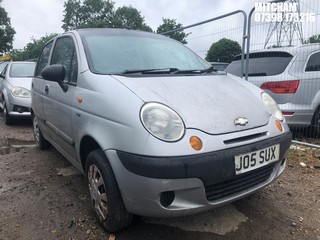 Location: Mitcham - 2005 CHEVROLET MATIZ SE 5 Door Hatchback REG: HJ05SUX, Keys: No, MOT Expiry date: 25/03/2025, 995 Petrol, 5 Speed Manual Petrol, Former Keepers: 14