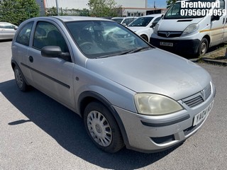 Location: Brentwood - 2004 VAUXHALL CORSA LIFE TWINPORT 3 Door Hatchback REG: YA04HLD, Keys: No, MOT Expiry date: 14.03.2025, 998 Petrol, 5 Speed Manual Petrol, Former Keepers: 6