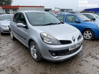 Location: Leeds - 2006 RENAULT CLIO DYNAMIQUE DCI 86 5 Door Hatchback REG: YH56CFM, Keys: No, MOT Expiry date: 03-07-2025, 1461 Diesel, 5 Speed Manual Diesel, Former Keepers: 7