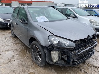 Location: Leeds - 2010 VOLKSWAGEN GOLF SE TDI S-A 5 Door Hatchback REG: YD10UOU, Keys: No, MOT Expiry date: 16-08-2025, 1598 Diesel, 7 Speed S-Auto Diesel, Former Keepers: 11