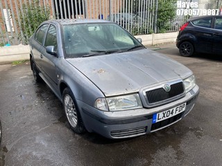 Location:  Hayes - 2004 SKODA OCTAVIA AMBIENTE SE MPI 5 Door Hatchback REG: LX04FDP, Keys: No, MOT Expiry date: 23/04/2024, 1595 Petrol, Manual, Former Keepers: 4