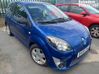 Location: Belvedere - 2008 RENAULT TWINGO DYNAMIQUE 75 3 Door Hatchback REG: BV08GHG, Keys: No, MOT Expiry date: 04.04.2024, 1149 Petrol, 5 Speed Manual Petrol, Former Keepers: 10
