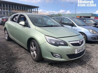 Location: Edinburgh - 2011 VAUXHALL ASTRA SRI CDTI 123 5 Door Hatchback REG: SA11KSE, Keys: No, MOT Expiry date: 11/11/2025, 1686 Diesel, 6 Speed Manual Diesel, Former Keepers: 9