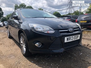 Location: MITCHAM - 2013 FORD FOCUS ZETEC TURBO  5 DOOR HATCHBACK REG: WR13EEP, 998cc PETROL, 6 SPEED MANUAL PETROL, Former Keepers: 4, Keys: No, MOT: Expiry date29/04/2025