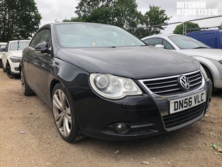 Location: Mitcham - 2007 VOLKSWAGEN EOS SPORT T FSI 250 A Convertible REG: DN56VLC, Keys: No, MOT Expiry date: 21/08/2025, 3189 Petrol, 6 Speed Auto Petrol, Former Keepers: 10