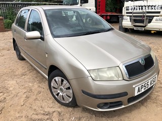Location: Peterborough - 2005 SKODA FABIA AMBIENTE 12V HTP 5 Door Hatchback REG: AP55ASO, Keys: No, MOT Expiry date: 19/12/2024, 1198 Petrol, 5 Speed Manual Petrol, Former Keepers: 4