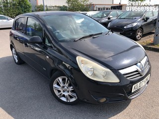 Location: Brentwood - 2007 VAUXHALL CORSA DESIGN 5 Door Hatchback REG: KL07KNE, Keys: No, MOT Expiry date: 12/05/2025, 1229 Petrol, 5 Speed Manual Petrol, Former Keepers: 12