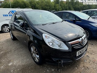 Location: North Woolwich - 2008 VAUXHALL CORSA DESIGN 3 Door Hatchback REG: EN08HYB, Keys: No, MOT Expiry date: 25/06/2025, 1364 Petrol, 5 Speed Manual Petrol, Former Keepers: 6