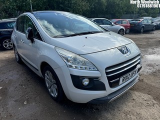 Location: North Woolwich - 2012 PEUGEOT  3008 HYBRID4 AUTO 5 Door Hatchback REG: RO12UFX, Keys: No, MOT Expiry date: 22/05/2024, 01997 Electric Diesel, 6 Speed Auto Diesel/Electric, Former Keepers: 4