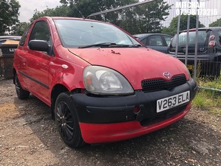 Location: Mitcham - 1999 TOYOTA YARIS GS 3 Door Hatchback REG: V263ELA, Keys: No, MOT Expiry date: 13/11/2025, 998 Petrol, 5 Speed Manual Petrol, Former Keepers: 5