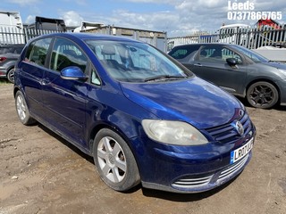 Location: Leeds - 2007 VOLKSWAGEN GOLF PLUS SE TDI 105 S-A 5 Door Hatchback REG: LR07UJP, Keys: No, MOT Expiry date: 14-01-2022, 1896 Diesel, 6 Speed Semi Auto Diesel, Former Keepers: 7