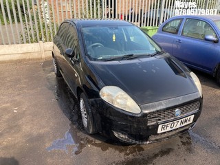 Location:  Hayes - 2007 FIAT GRANDE PUNTO ACTIVE 65 5 Door Hatchback REG: RF07NMA, Keys: No, MOT Expiry date: 07/03/2026, 1242 Petrol, 5 Speed Manual Petrol, Former Keepers: 8