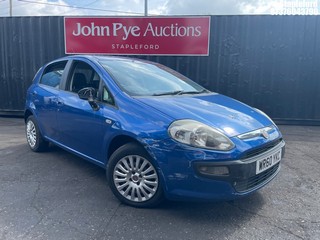 Location: Stapleford - 2010 FIAT PUNTO EVO DYNAMIC 5 Door Hatchback REG: WR60YKC, Keys: No, MOT Expiry date: 13/04/2025, 1368 Petrol, 5 Speed Manual Petrol, Former Keepers: 9