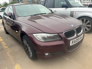 Location: North Woolwich - 2009 BMW 318I SE 4 Door Saloon REG: RA09RAA, Keys: No, MOT Expiry date: 31/08/2024, 1995 Petrol, 6 Speed Manual Petrol, Former Keepers: 6