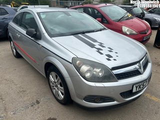 Location: North Woolwich - 2007 VAUXHALL ASTRA DESIGN S-A 3 Door Hatchback REG: YK57VND, Keys: No, MOT Expiry date: 06/04/2026, 1598 Petrol, 5 Speed manual, Former Keepers: 6