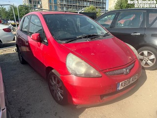Location: North Woolwich - 2006 HONDA JAZZ SE CVT 5 Door Hatchback REG: KB06AEC, Keys: No, MOT Expiry date: 20/02/2025, 1339 Petrol, Variable Speed Auto Petrol, Former Keepers: 5
