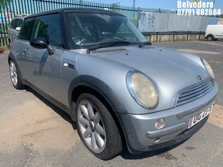 Location: BELVEDERE - 2003 MINI MINI COOPER 3 DOOR HATCHBACK REG: UIG2376, 1598cc PETROL, 5 SPEED MANUAL PETROL, Former Keepers: 17, Keys: No, MOT: Expiry date05.11.2024
