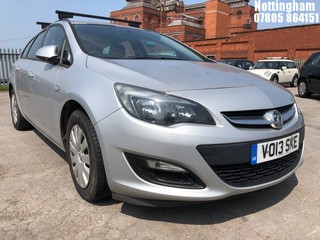 Location: Nottingham - 2013 VAUXHALL ASTRA EXCLUSIV CDTI ECOFL Estate REG: VO13SKE, Keys: No, MOT Expiry date: 23/03/2024, 1248 Diesel, 5 Speed Manual Diesel, Former Keepers: 2