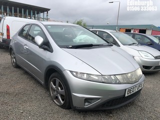 Location: Edinburgh - 2007 HONDA CIVIC SE I-VTEC 5 Door Hatchback REG: OE07UFU, Keys: No, MOT Expiry date: 29/05/2025, 1799 Petrol, 6 Speed Manual Petrol, Former Keepers: 7