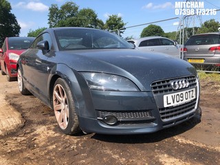 Location: Mitcham - 2009 AUDI TT FSI Coupe REG: LV09OTZ, Keys: No, MOT Expiry date: 14/04/2025, 1984 Petrol, 6 Speed Manual Petrol, Former Keepers: 4
