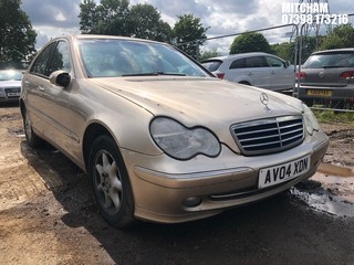 Location: Mitcham - 2004 MERCEDES C200 KOMP. ELEGANCE SE A 4 Door Saloon REG: AV04XDN, Keys: No, MOT Expiry date: 13/09/2025, 1796 Petrol, 5 Speed Auto Petrol, Former Keepers: 2