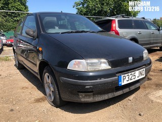 Location: Mitcham - 1996 FIAT PUNTO 75 ELX 3 Door Hatchback REG: P325JNO, Keys: No, MOT Expiry date: 07/07/2024, 1242 Petrol, 5 Speed Manual Petrol, Former Keepers: 1