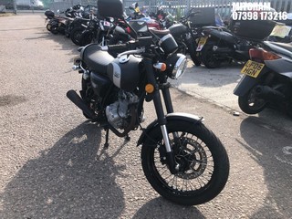 Location: Mitcham - 2018 MASH CAFE RACER Motorcycle REG: LF68ZNA, Keys: No, MOT Expiry date: 11/01/2025, 125 Petrol, MANUAL, Former Keepers: 2