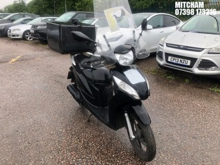 Location: Mitcham - 2014 HONDA NSC 110 E-E Motorcycle REG: LT14DLE, Keys: No, MOT Expiry date: 03/11/2024, 108 Petrol, automatic, Former Keepers: 18