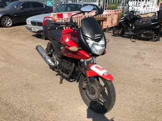 Location: Mitcham - 2012 HONDA CBF 125 M-B Motorcycle REG: AO12NKZ, Keys: No, MOT Expiry date: 30/06/2024, 125 Petrol, Manual, Former Keepers: 14