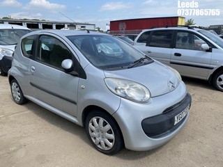 Location: Leeds - 2007 CITROEN C1 RHYTHM 3 Door Hatchback REG: YG07RZD, Keys: No, MOT Expiry date: 10-10-2024, 998 Petrol, 5 Speed Manual Petrol, Former Keepers: 6